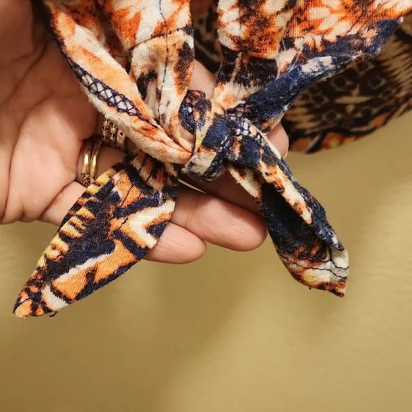 Goddess Tribal Blouse Size Small - Picture 3 of 7